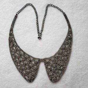 Rhinestone collared necklace